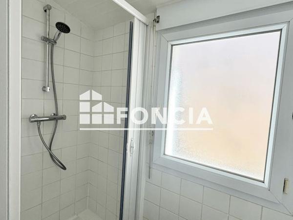 Location Maison 2 pièces 31.71 m² - 12 rue Saint Pierre Cholet 49300