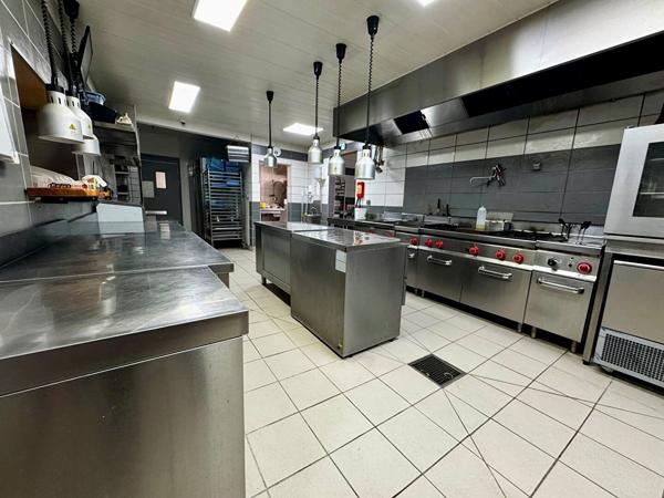 Fonds de commerce 200 m2