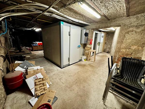 Fonds de commerce 200 m2