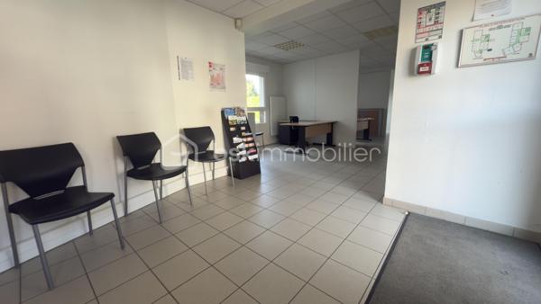 Bureau de 269 m²