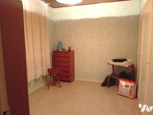 Maison semi individuelle avec garage 