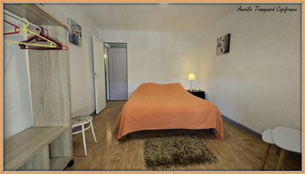 Maison à vendre 6 pièces proche de AULNAY (17), vie PLAIN PIED avec DEPENDANCE environ 100m²