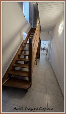 Maison à vendre 6 pièces proche de AULNAY (17), vie PLAIN PIED avec DEPENDANCE environ 100m²