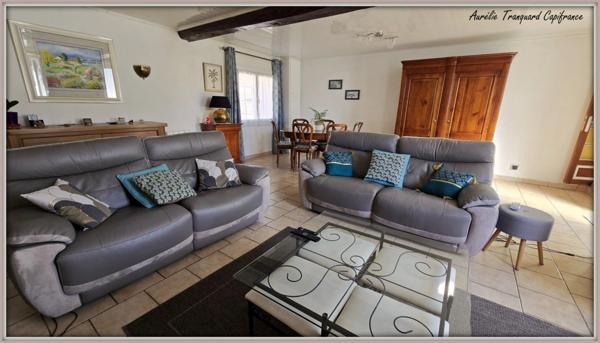 Maison à vendre 6 pièces proche de AULNAY (17), vie PLAIN PIED avec DEPENDANCE environ 100m²