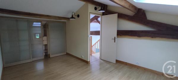 Maison à vendre  9 pièces - 255 m2 LEZAY - 79