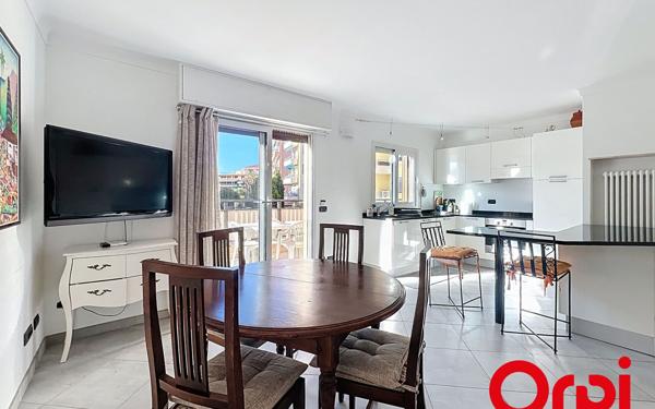 Appartement à louer    3 pièces • 61,06 m2 Roquebrune-Cap-Martin