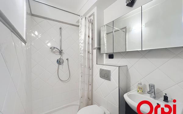 Appartement à louer    3 pièces • 61,06 m2 Roquebrune-Cap-Martin