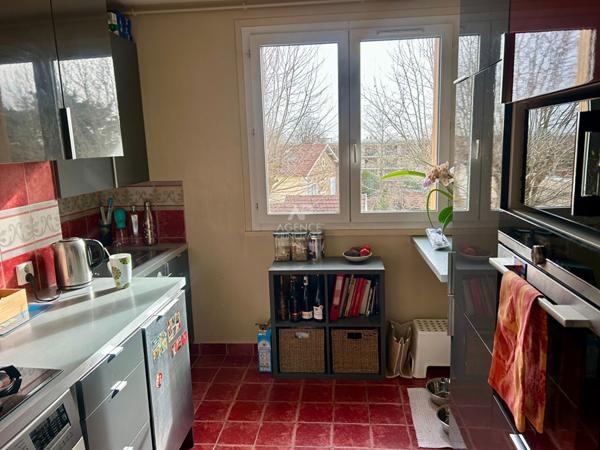 Appartement 3 pièce(s) 53 m2 €280 000 ** - Référence 4423