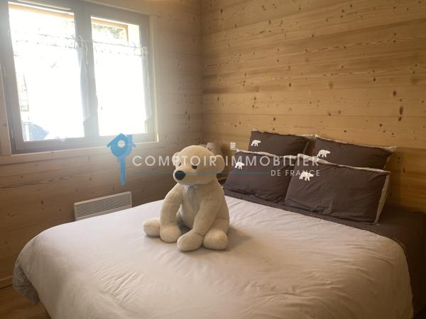 Maison
                                                                                                                                                                                                                                                                                                                        5 pièce(s)                                                                                                                                                                                                          4 chambre(s)                                                                                                                                                                                                          91.1  m²