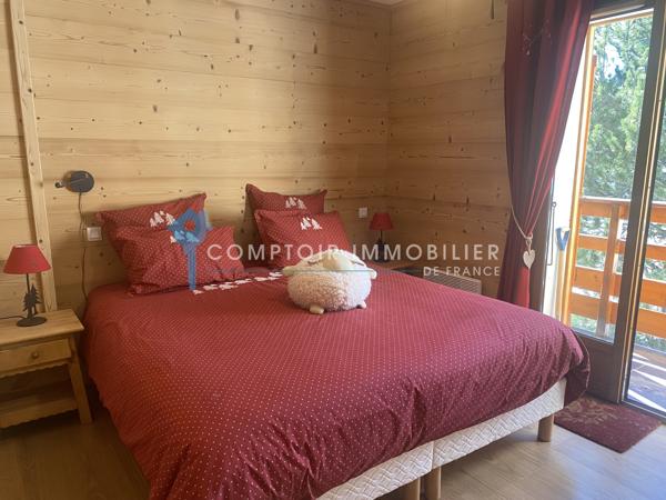 Maison
                                                                                                                                                                                                                                                                                                                        5 pièce(s)                                                                                                                                                                                                          4 chambre(s)                                                                                                                                                                                                          91.1  m²