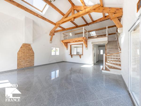 Maison Chenex 9 pièces 315 m²