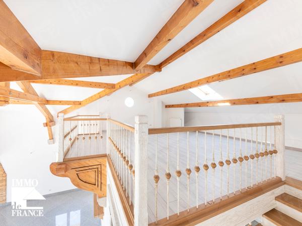 Maison Chenex 9 pièces 315 m²