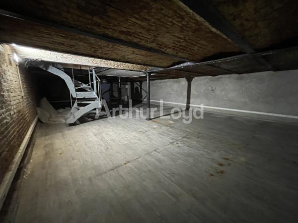 Maison Bourgeoise à vendre à Lille - Investissement locatif rentable - Emplacement central et accessible
