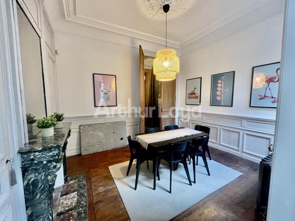 Maison Bourgeoise à vendre à Lille - Investissement locatif rentable - Emplacement central et accessible