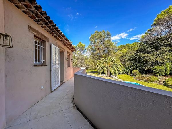 A vendre en co-exclusivité au Parcs de Mougins, superbe villa familiale dans un prestigieux domaine