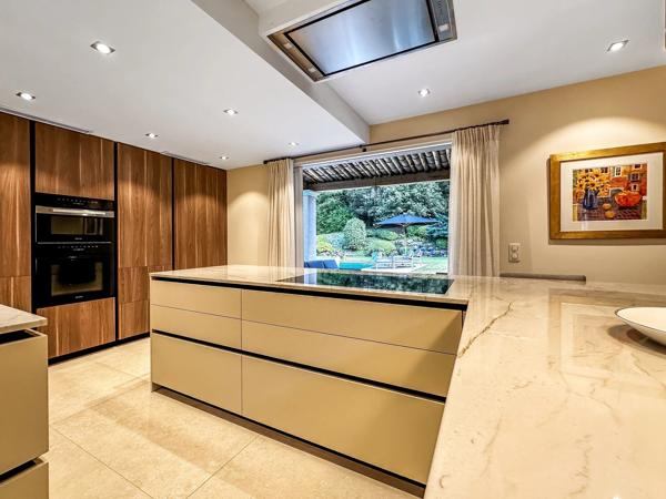 A vendre en co-exclusivité au Parcs de Mougins, superbe villa familiale dans un prestigieux domaine