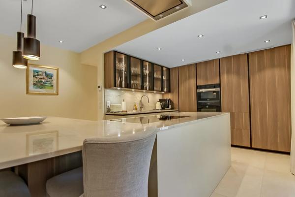 A vendre en co-exclusivité au Parcs de Mougins, superbe villa familiale dans un prestigieux domaine