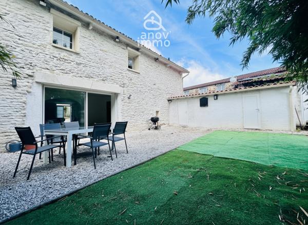 Maison
                                                                                                                                                                                                                                                                                                                        9 pièce(s)                                                                                                                                                                                                          6 chambre(s)                                                                                                                                                                                                          300  m²