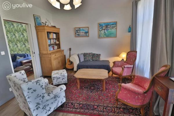 Maison avec jardin proche des commodités