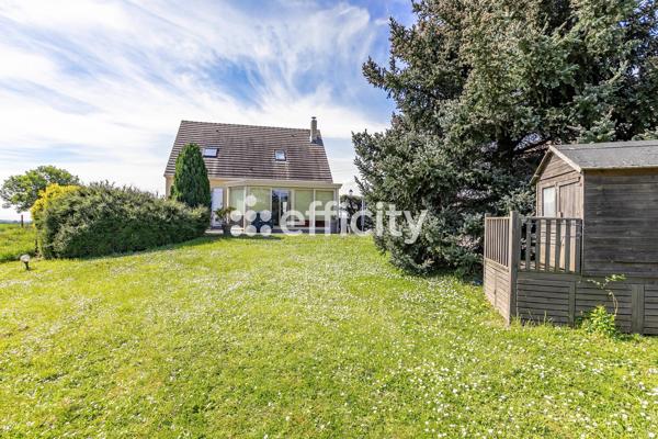 Maison
         6 pièces
        - 110 m² Exclusivité 315 000 € *