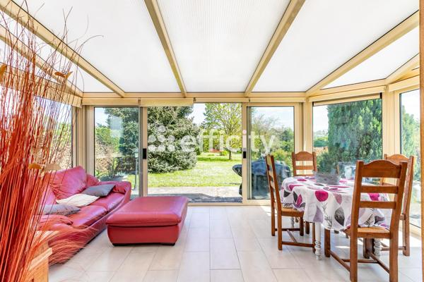 Maison
         6 pièces
        - 110 m² Exclusivité 315 000 € *