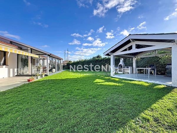 A VENDRE: Maison de plain-pied à Muret - 135 m² habitables sur un terrain clos et paysager avec piscine