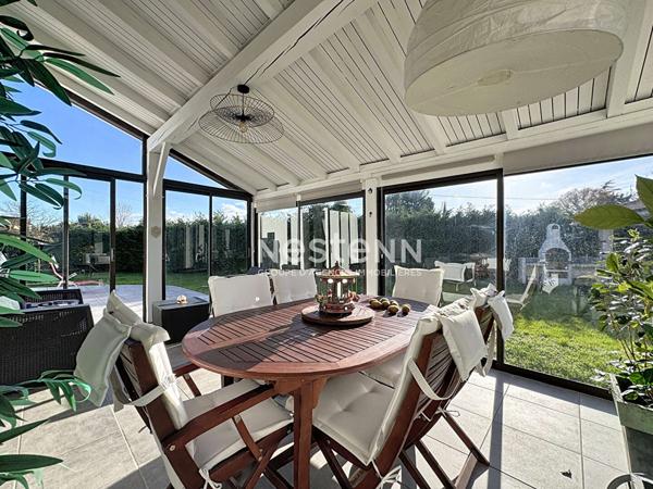 A VENDRE: Maison de plain-pied à Muret - 135 m² habitables sur un terrain clos et paysager avec piscine