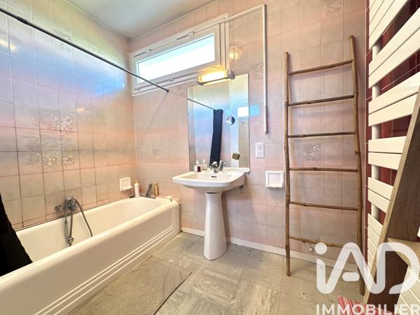 Maison à vendre 7 pièces 135 m² Le Poiré-sur-Vie