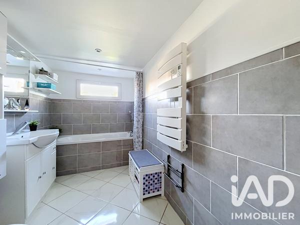 Maison à vendre 6 pièces 110 m² Tourcoing