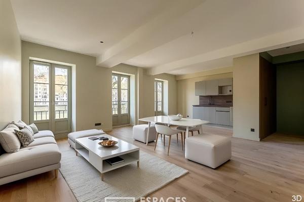 Appartement ancien avec vue sur la Saône