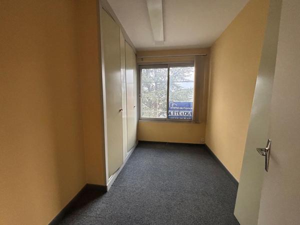 285 m² à Rodez — Loyer exceptionnel 1 400 €/mois