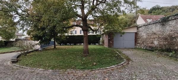 Berneuil-sur-Aisne (60350) À VENDRE – Charmante maison en pierre du XIXe siècle à Berneuil-sur-Aisne (60)