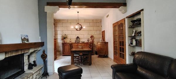 Berneuil-sur-Aisne (60350) À VENDRE – Charmante maison en pierre du XIXe siècle à Berneuil-sur-Aisne (60)