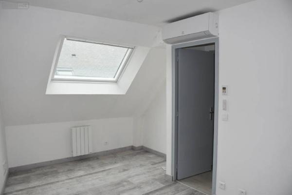 Maison à louer à Rieux dans le Morbihan (56350), ref : 143/1327