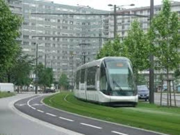 Fonds de commerce à vendre STRASBOURG (67) : Café, Salon de Thé, Petite Restauration - 58 m2 - 60 places - Emplacement N° 1 - Flux passants