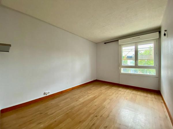 APPARTEMENT EVREUX - 4 pièce(s) -