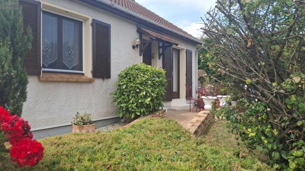 Maison à vendre à Argentan dans l'Orne (61200), ref : 61013/138