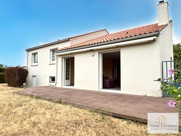 Maison familiale centre bourg de Basse-Goulaine avec garage et sous-sol