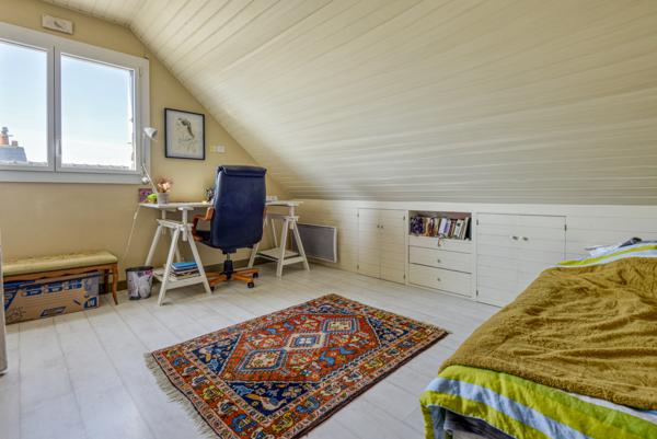 Maison 7 pièces - 226 m² Exclusivité efficity