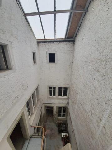 Dpt Vosges (88), à vendre RAMBERVILLERS immeuble T15 de 280 m2 à rénover en 5 ou 6 appartements avec cour