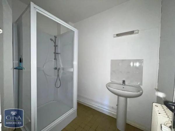 Appartement à louer 2 pièces 67.37m²