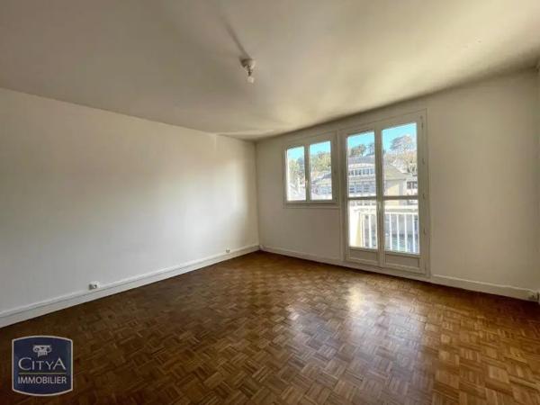 Appartement à louer 2 pièces 67.37m²
