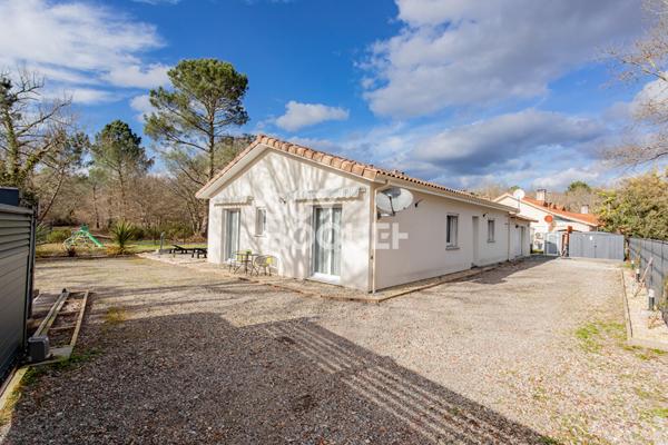 À découvrir sans tarder Superbe maison contemporaine à Parentis-en-Born, quartier Lucats