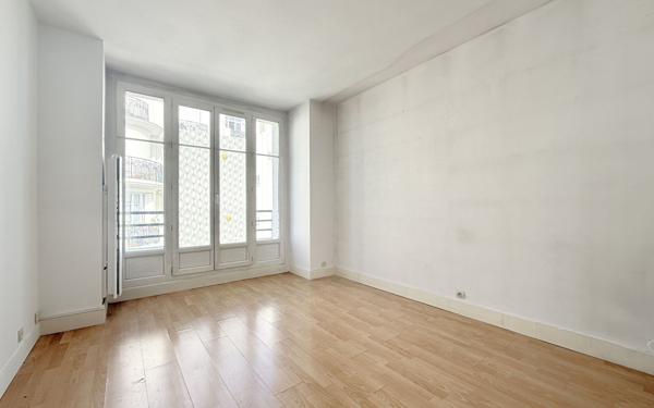 Appartement à vendre    2 pièces • 44,21 m2 Vanves