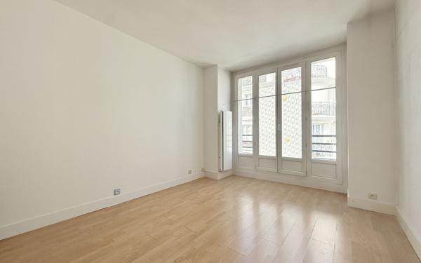 Appartement à vendre    2 pièces • 44,21 m2 Vanves