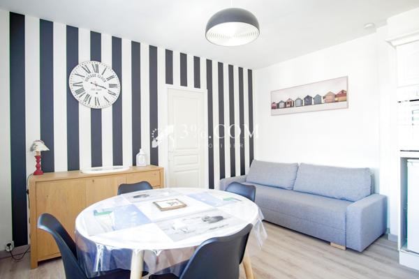 dans immeuble FACE MER vendu MEUBLÉ et ÉQUIPÉ - Cave / SOUS COMPROMIS ! Le Portel (62480)