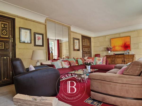 Domont, Propriété 16 Chambres -  651 m² à vendre