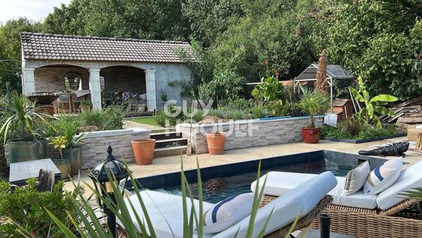 Maison proche N12 avec piscine