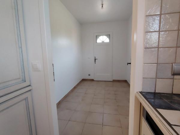 Maison à vendre 5 pièces CADENET (84)