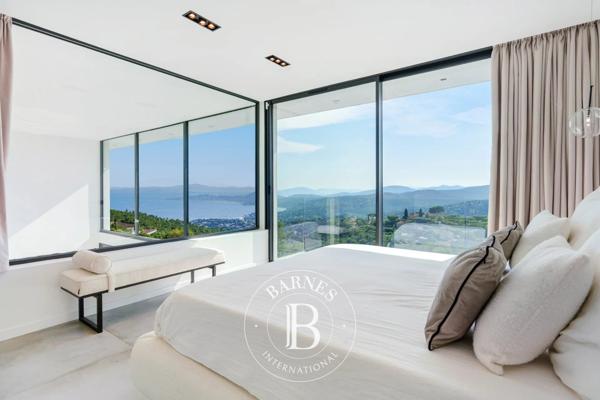 Les Issambres, Villa 4 Chambres -  230 m² à vendre